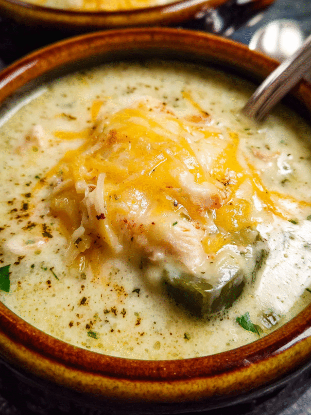 “Featured image of Chile Relleno Soup with roasted poblanos and chicken, served warm in a bowl, from CindyRecipes.”