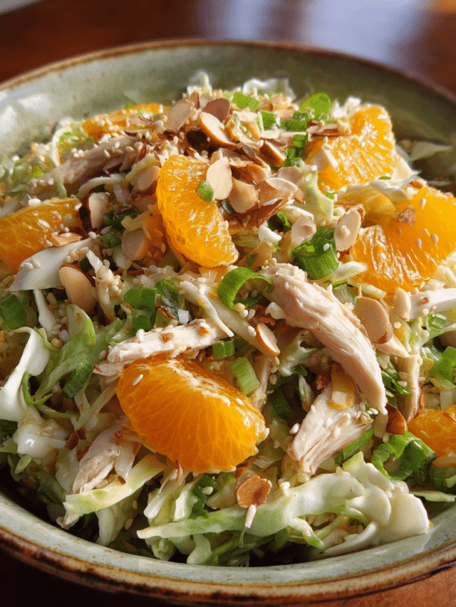 Healthy Chinese Chicken Salad in serving bowl