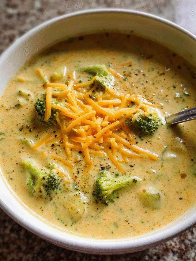 creamy easy broccoli soup in bowl
