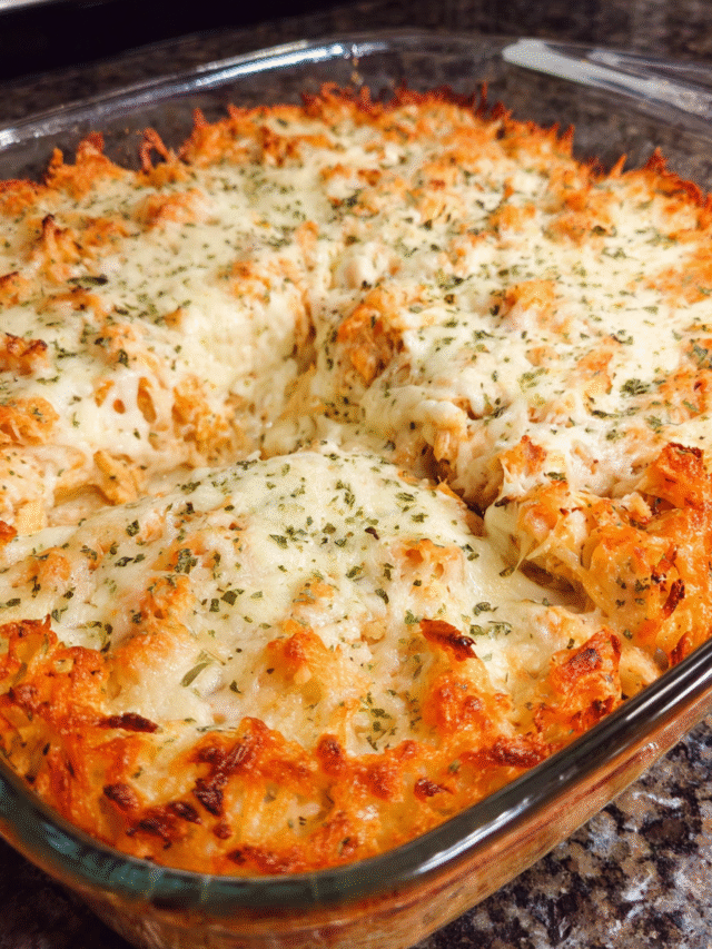 Cheesy Make-Ahead Italian Chicken Pie baked golden in pie dish