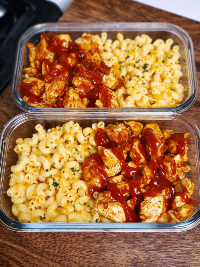 Meal Prep Skinny BBQ Chicken Mac and Cheese in glass containers