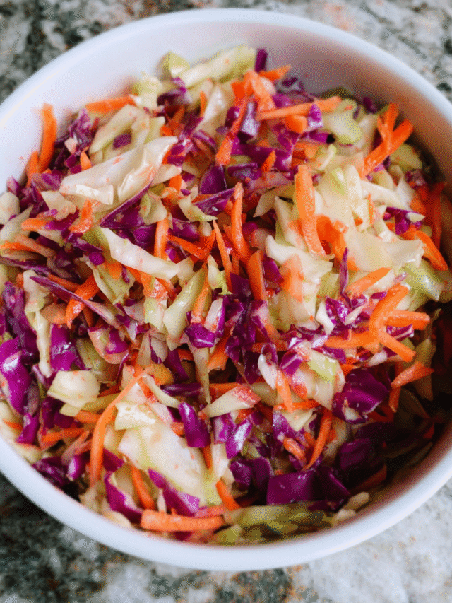 Crunchy Detox Cabbage Slaw with carrots and fennel in maple vinaigrette