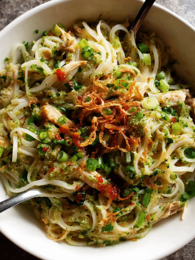 cropped-Green-Ginger-Rice-Noodles1.png
