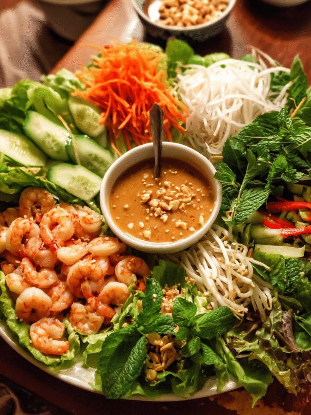 cropped-Vietnamese-Lettuce-Wraps-with-Peanut-Sauce1.png